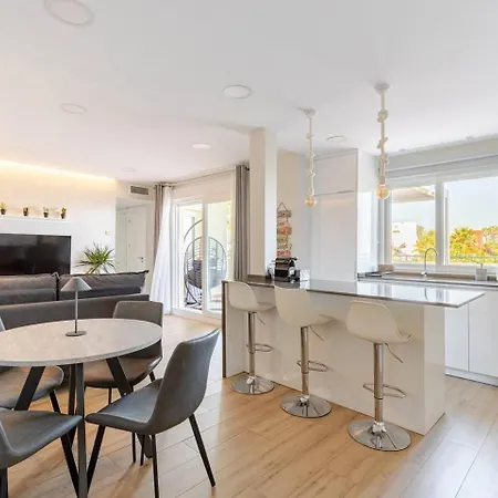 Apartment En Banana Junto Al Mar - *