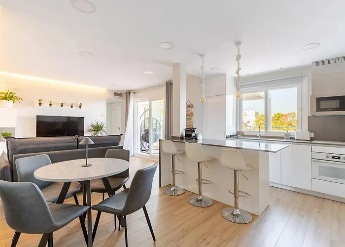 Apartman En Banana Junto Al Mar - *