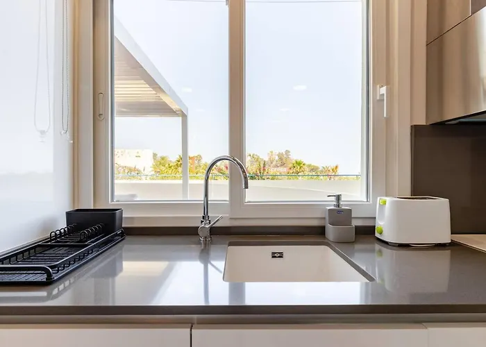 En Banana Junto Al Mar - * Marbella